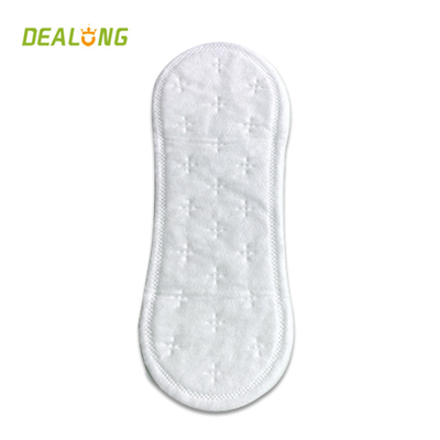 Diversi tovaglioli sanitari avvolti delle signore 155/180/205/240/260/290/320/350/di 410mm