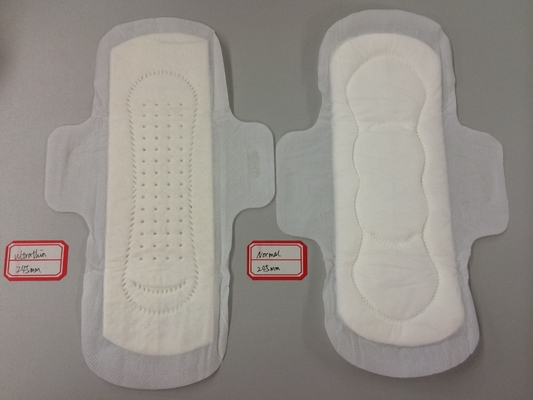 I cuscinetti sanitari di bambù di erbe assottigliano Maxi Pads With Cottony Cover senz'ali