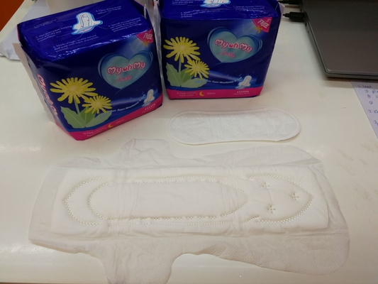 Il tovagliolo sanitario organico riempie 280mm che i cuscinetti sanitari di seta si asciugano per signora