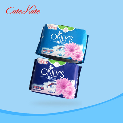 Profumi il ODM dei cuscinetti sanitari della copertura del cotone di Maxi Pad Absorbency Fluff Pulp