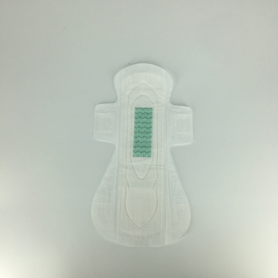 Il centro blu Ion Chip Pads Nano Silver Magnetic negativo Ion Sanitary Napkin